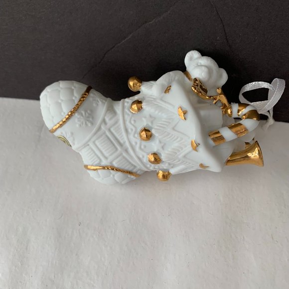 WHITE CHRISTMAS SACK BISQUE  PORCELAIN ORNAMENT  4" BY 2.25" - Picture 3 of 4